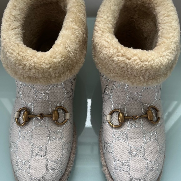 Gucci horsebit anckle ugg boot - Picture 2 of 7